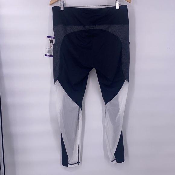 New Active life black and white leggings size xxl women’s - Picture 9 of 10